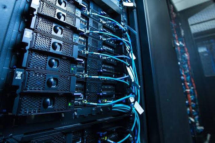 Mengenal Fungsi Server dan Jenisnya